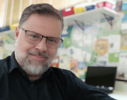 Ricardo-Osorio-Oliveira-site-Quiron-Comunicacao-Conteudo-cabras